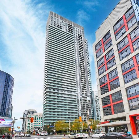 Skyline Suites - Walk To Mtcc, Acc, Rogers Centre & Entertainment District Toronto Exteriér fotografie